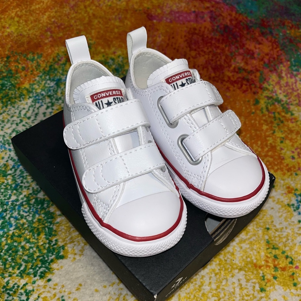 Converse Kids White Velcro Sneakers - 6